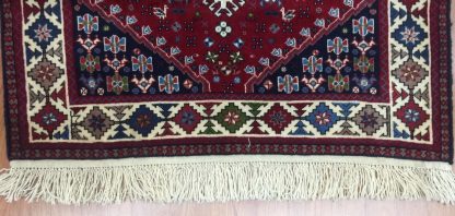 Yalameh wool tribal Shiraz rug size: 167 cm. X 105 cm. - Image 4