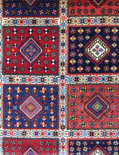Yalameh Shiraz fine wool rug - Image 4