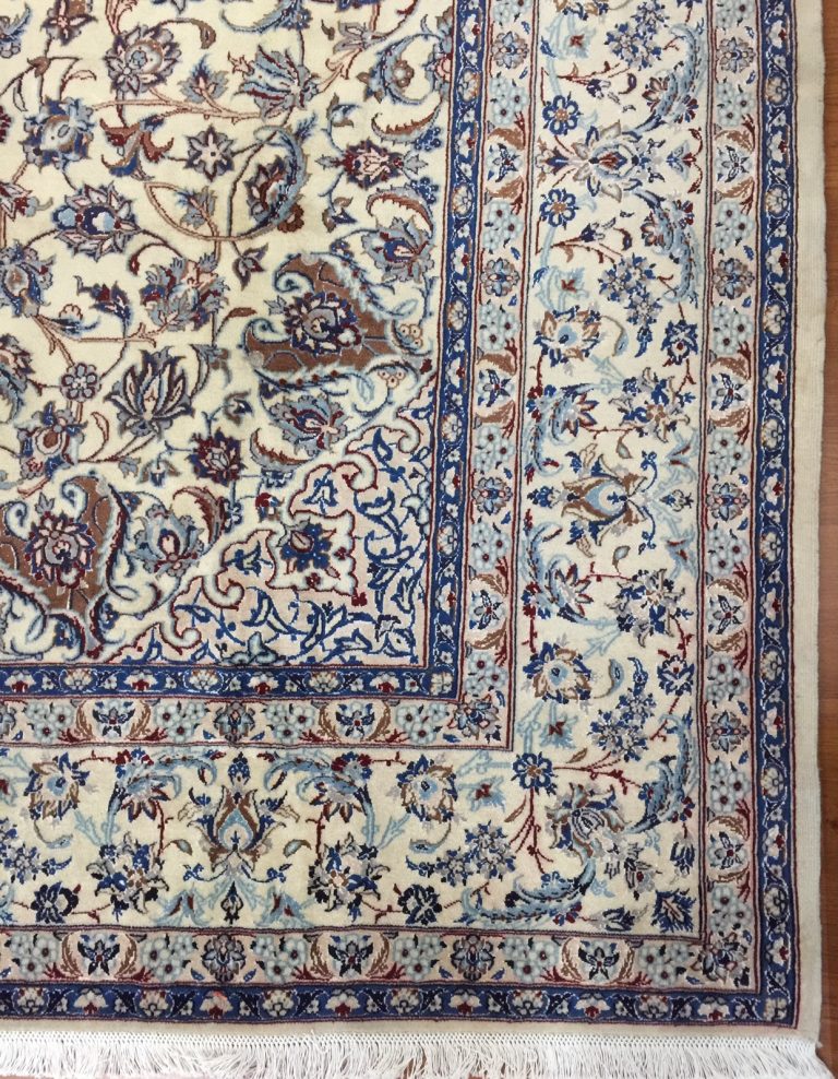 Persian Naieen silk and wool rug - Image 5