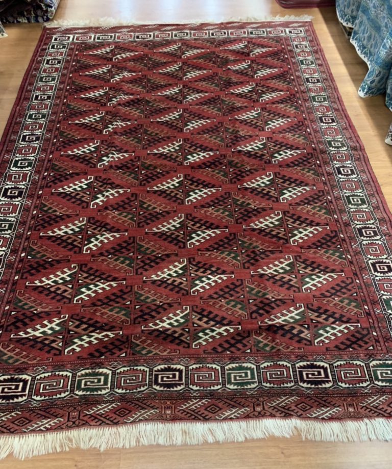 Xtra fine knotted wool rug