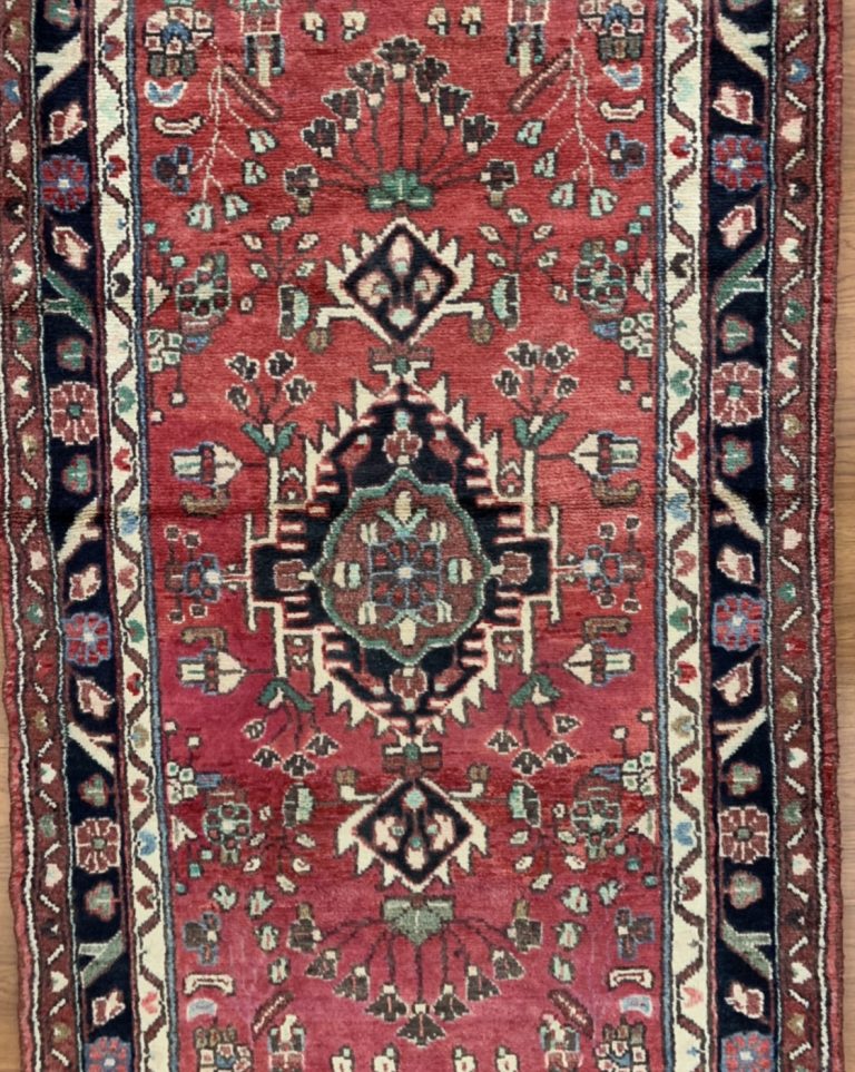 Hamadan 312 cm X 91 cm. wool runner - Image 2