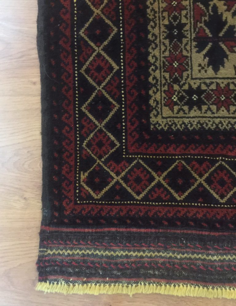 Persian tribal wool rug - Image 3