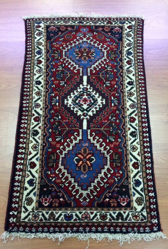 Yalameh Shiraz 108  cm. X 62 cm. small wool