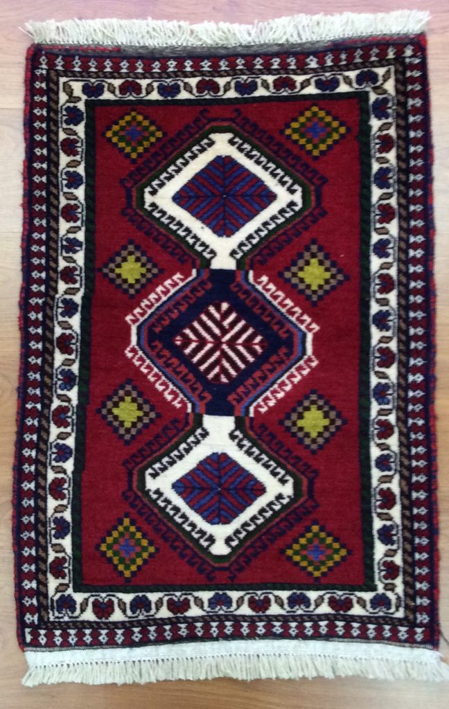 Yalameh 87 cm. X 62 cm. Shiraz small wool rug