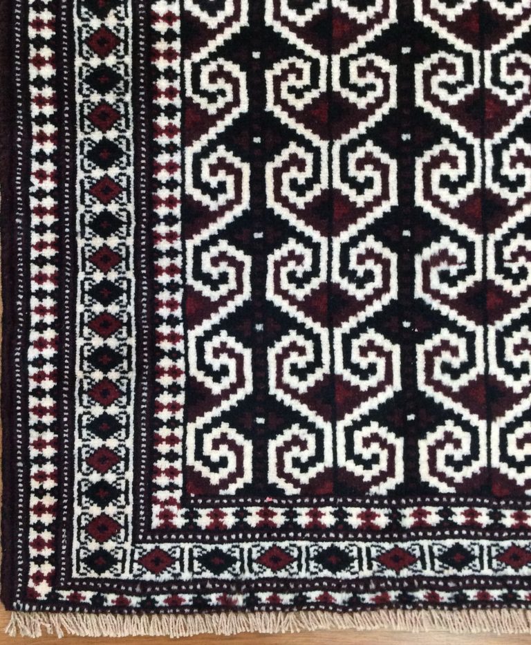 Baloochi 108 cm X 73cm. tribal small wool rug - Image 4