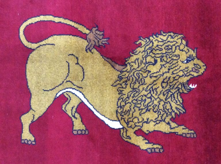 Yalameh Shiraz fine wool royal 👑 lion 🦁 rug - Image 8