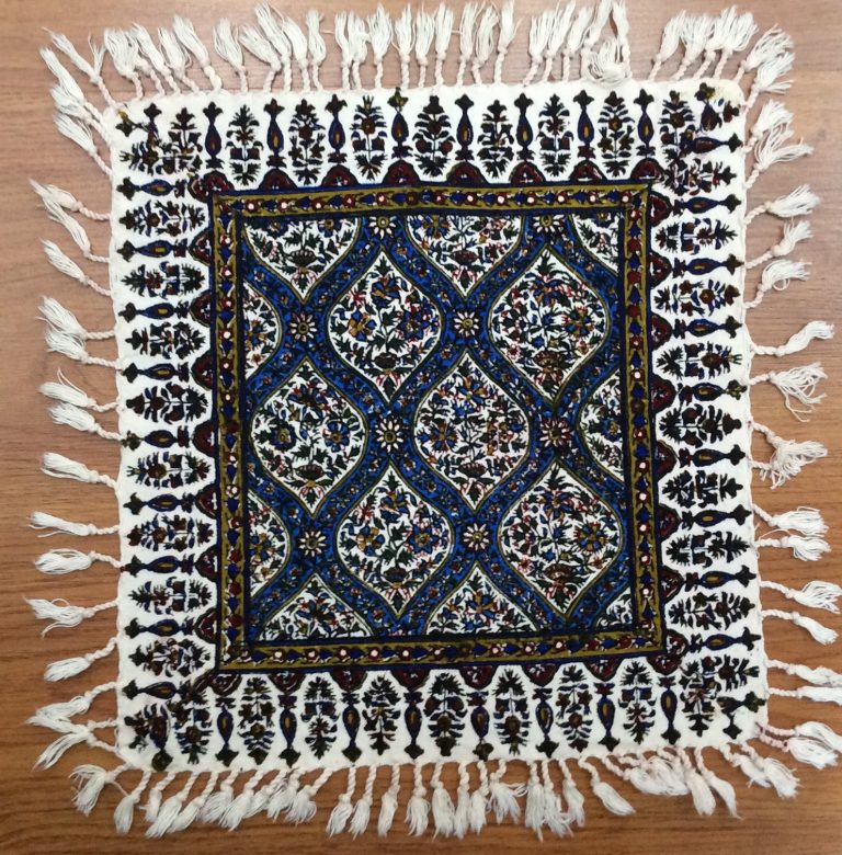 Placemat, bedside mat 30 cm. X 30 cm.