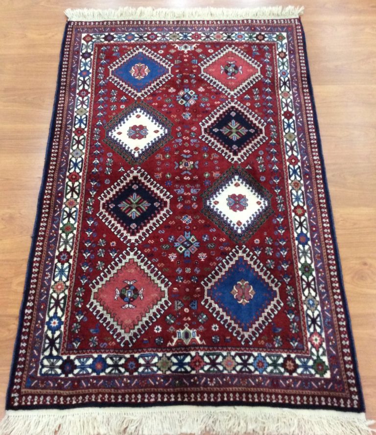 Yalameh Shiraz 166 cm. X 104 cm.fine wool