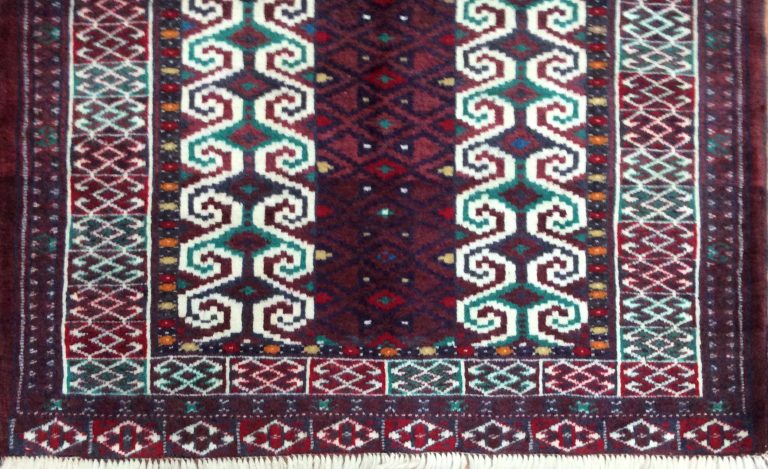 Baloochi 113 cm. X 90 cm. fine wool rug - Image 4