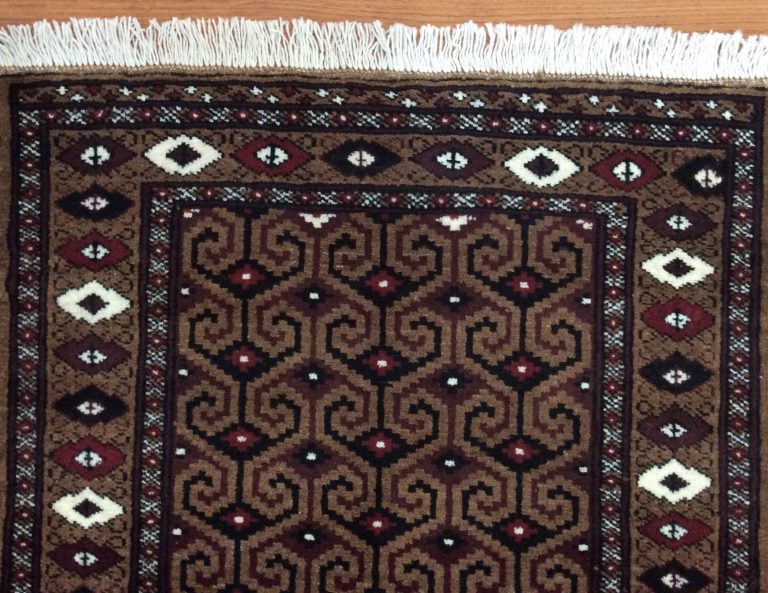 Baloochi 106 cm. X 83 cm. fine wool rug - Image 7