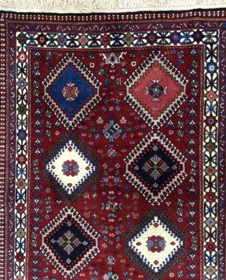 Yalameh Shiraz 166 cm. X 104 cm.fine wool - Image 5