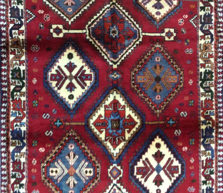 Yalameh Shiraz 148 cm. X 104 cm. Fine wool rug - Image 9