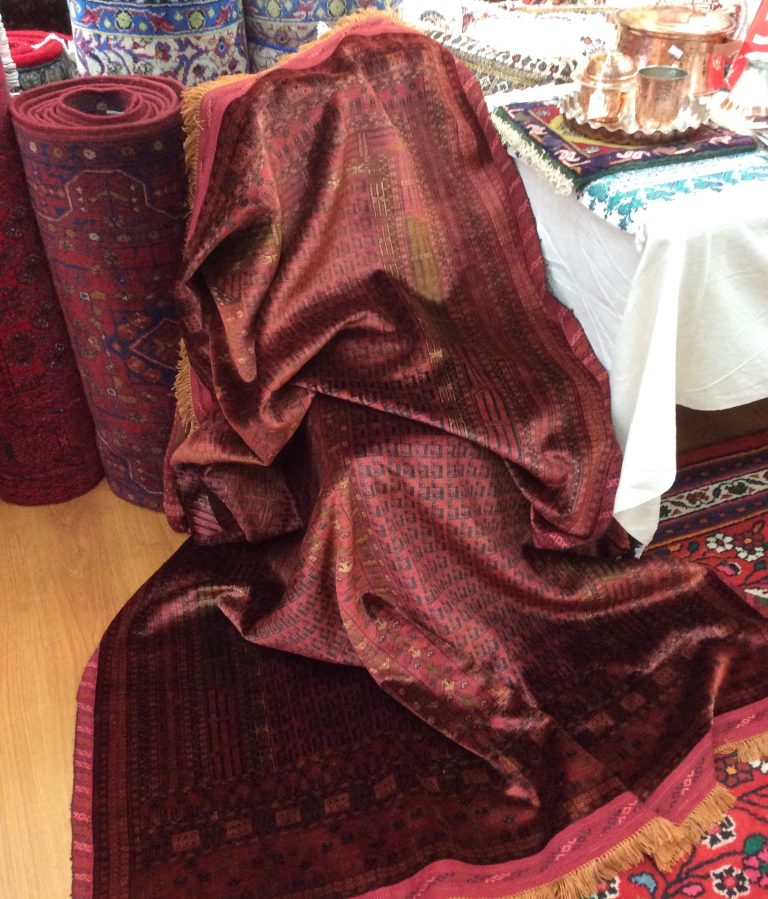 Extra fine Sarakhs 204 cm. X 145 cm. Pure silk rug - Image 5