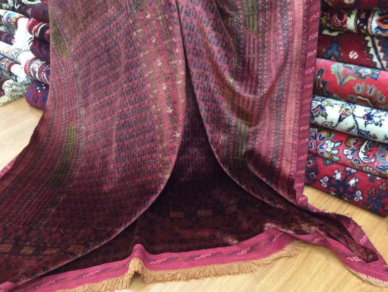 Extra fine Sarakhs 204 cm. X 145 cm. Pure silk rug - Image 19