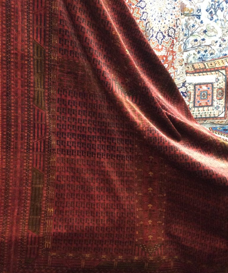 Extra fine Sarakhs 204 cm. X 145 cm. Pure silk rug - Image 22