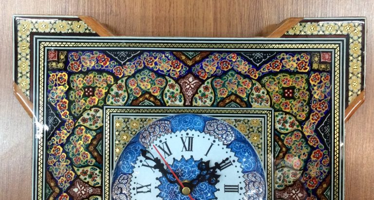 Handmade Clock 🕰 31 cm. X 31 cm. Hand painted - Image 3