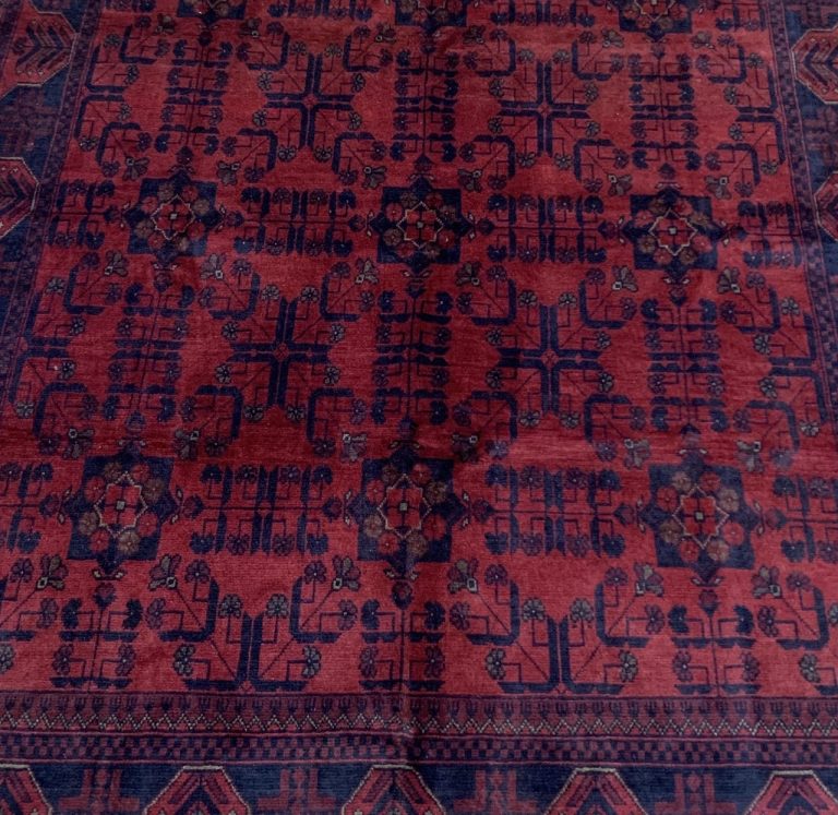 Tribal 236cm. X 173 cm. very fine  red wool rug - Image 2