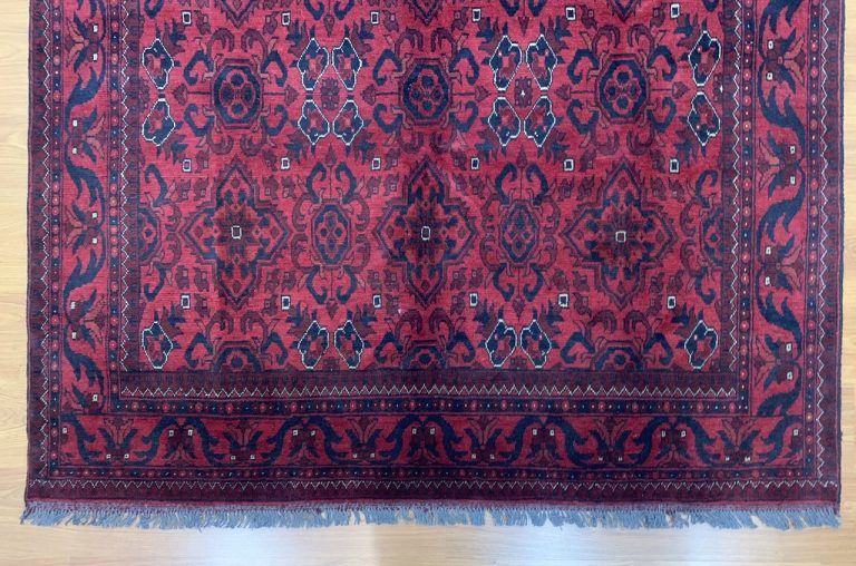 Premium quality Persian tribal 242 cm. X 174 cm. very fine  wool rug - Image 4