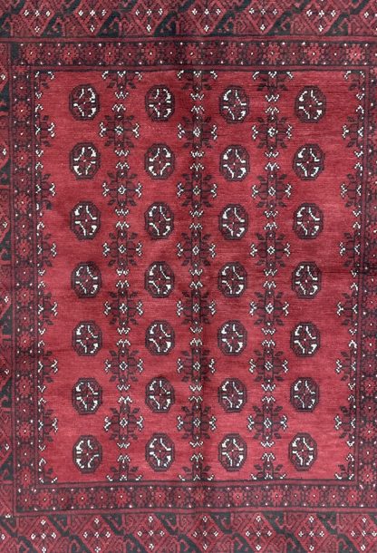 Turkmen Bokhara 190 cm. X 148 cm. medium size wool red rug - Image 3
