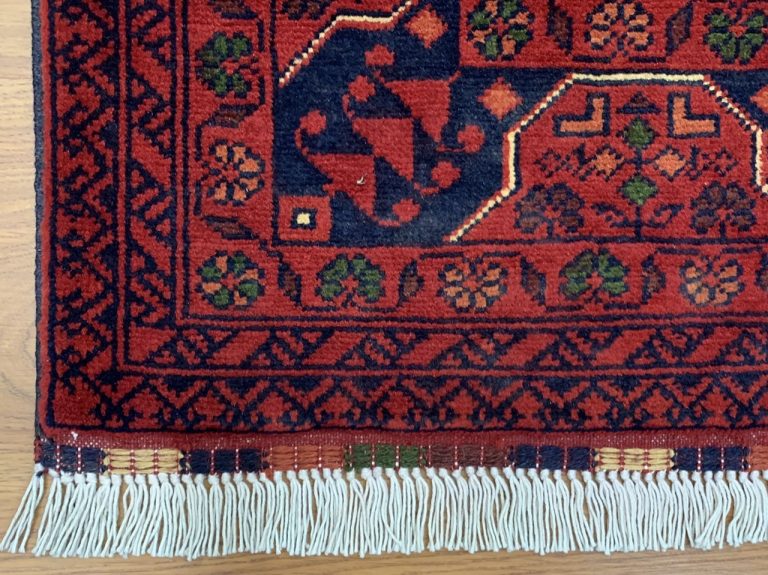 Super fine Persian Tribal 149 cm. X 101 cm. wool rug - Image 4