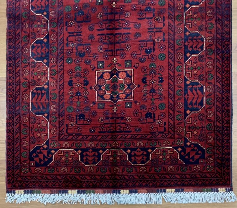 Super fine Persian Tribal 149 cm. X 101 cm. wool rug - Image 7