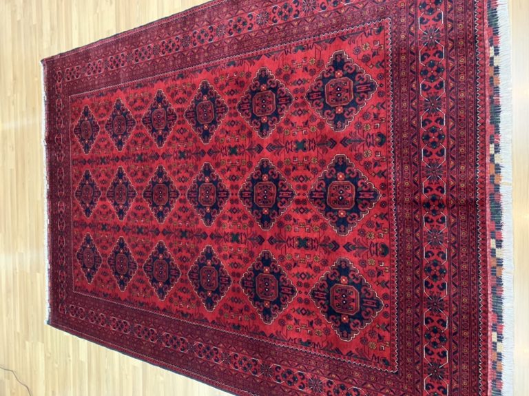 Extra fine Tribal 300 cm. X 200 cm. wool rug - Image 5