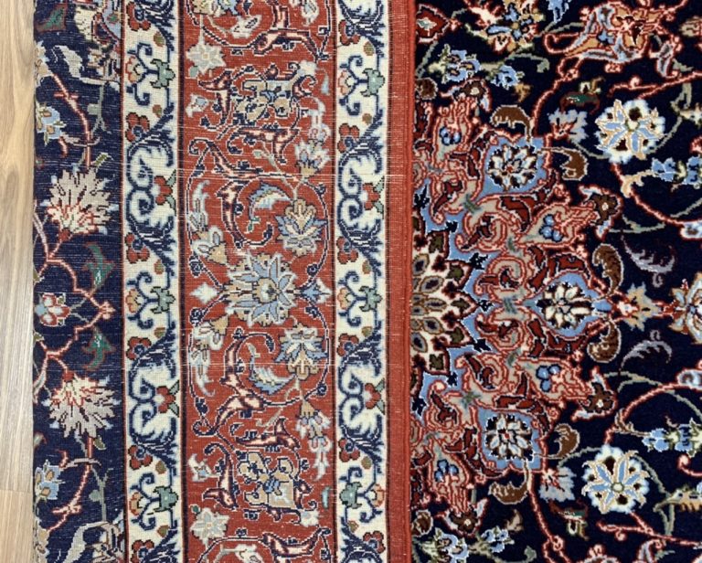 Isfahan super extra fine 160 cm. X 107 cm. silk and wool rug signature - Image 4