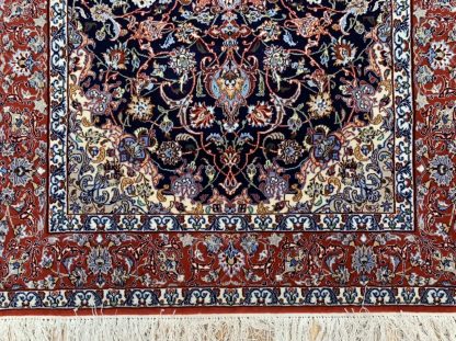 70% OFF - Persian Isfahan super extra fine 160 cm. X 107 cm. silk and wool rug signature - Image 7
