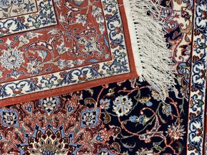 70% OFF - Persian Isfahan super extra fine 160 cm. X 107 cm. silk and wool rug signature - Image 3
