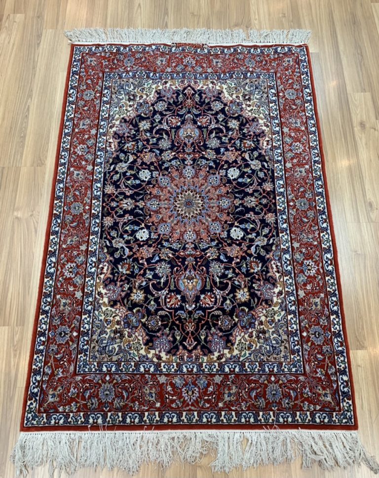 Isfahan super extra fine 160 cm. X 107 cm. silk and wool rug signature