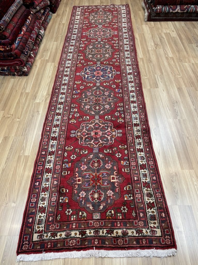 Bakhtiari  396 cm. X 102 cm. fine wool wide runner