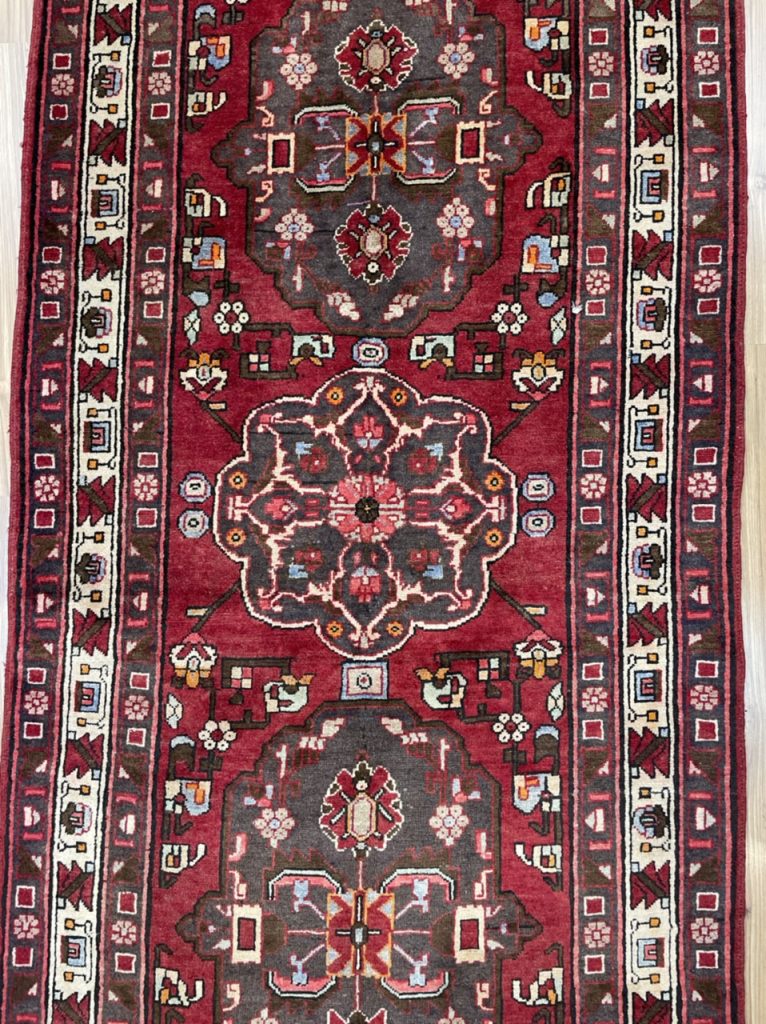 Bakhtiari  396 cm. X 102 cm. fine wool wide runner - Image 6