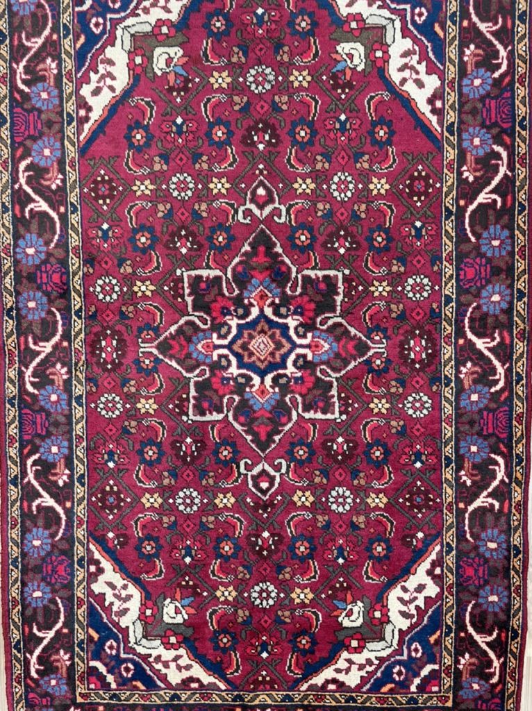 Lilian 200 cm. x 130 cm. fine wool rug - Image 4