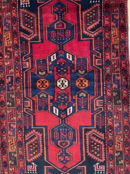 Hamedan Malayer 208 cm. X 110 cm. fine wool  rug - Image 5
