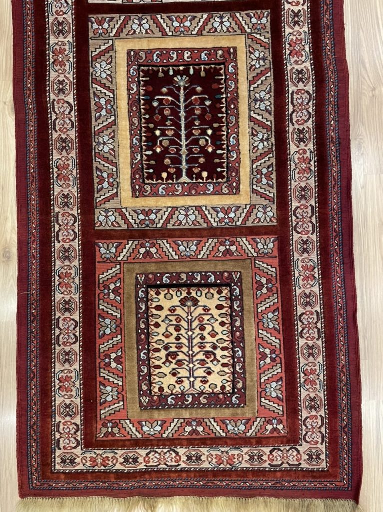 Super fine Sirjan 246 cm. X 82 cm. silk and wool runner - Image 4