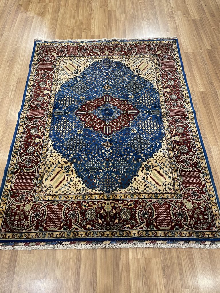 Super fine Chobi 200 cm X 150 cm wool rug