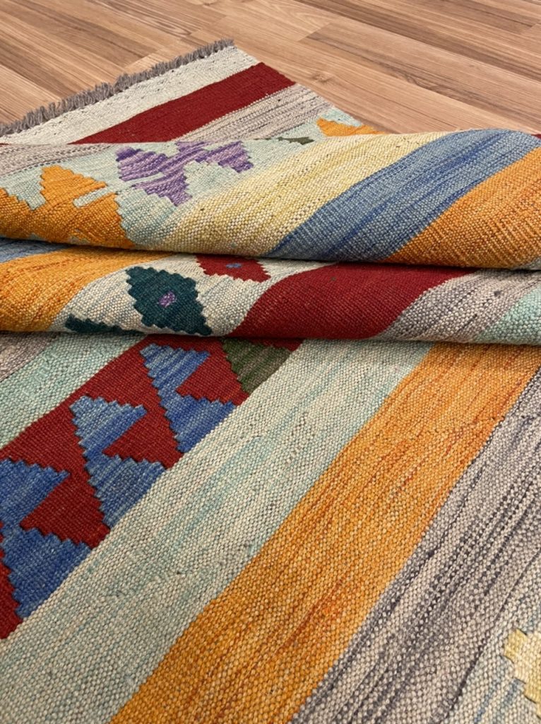 Super fine Boho 171 cm. X 130 Tribal wool kilim - Image 2