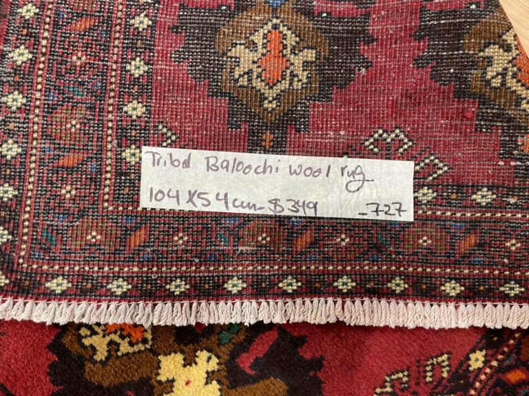 Persian Baloochi tribal wool rug 104 cm. X 54 cm. - Image 3