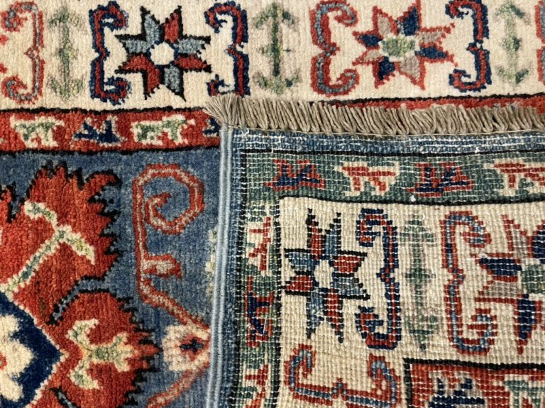 Super fine Kazak wool rug 114 cm. X 58 cm. - Image 4