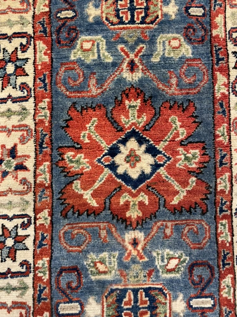 Super fine Kazak wool rug 114 cm. X 58 cm. - Image 2