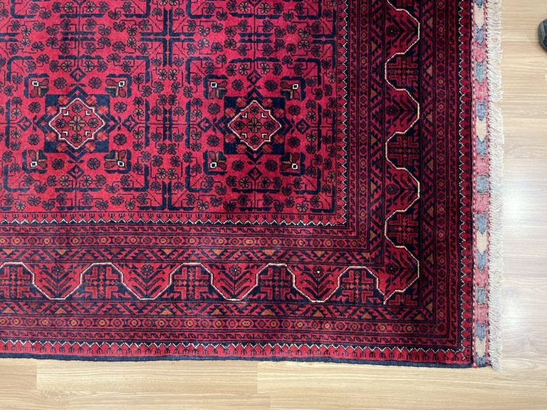 Premium quality tribal wool rug 299 cm. X 201 cm. - Image 4