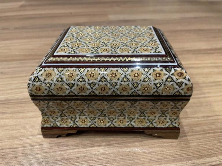 Persian Isfahan handmade inlaid Jewellery box