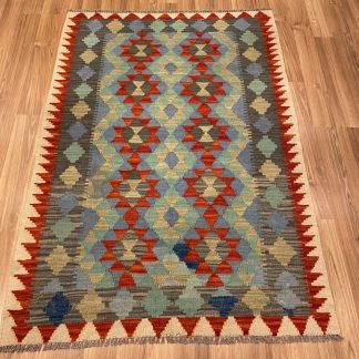 Bohemian Handwoven Wool Size 150 cm. X 105 cm. Kilim Rug