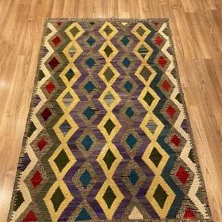 Bohemian Handwoven Wool Size 154 cm. X 101 cm. Kilim Rug