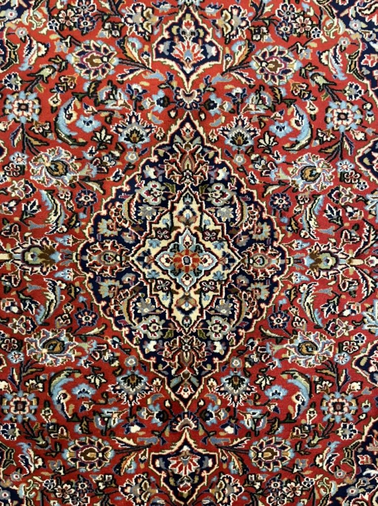 Premium Quality Persian Kashan 198 cm. X 139 cm. very fine wool rug