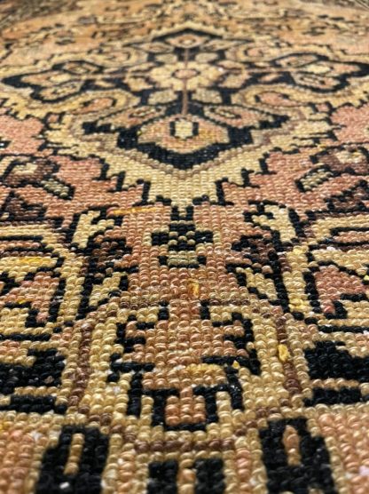 Antique Vintage Persian Lilian Sarough 81 cm. X 56 cm. small wool rug