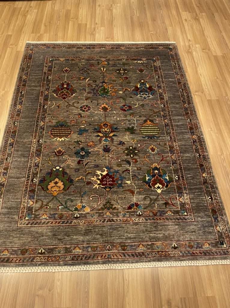 Premium Quality Persian Soltani Chobi large wool rug size 202 cm. X 151 cm.