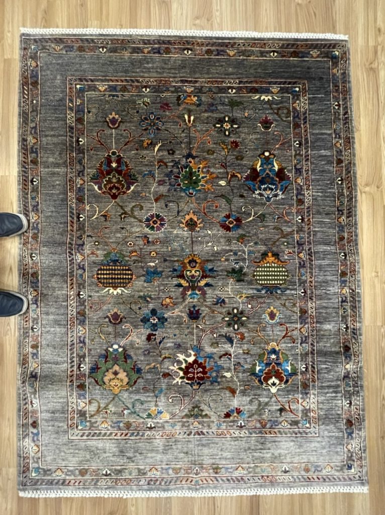 Premium Quality Persian Soltani Chobi large wool rug size 202 cm. X 151 cm.