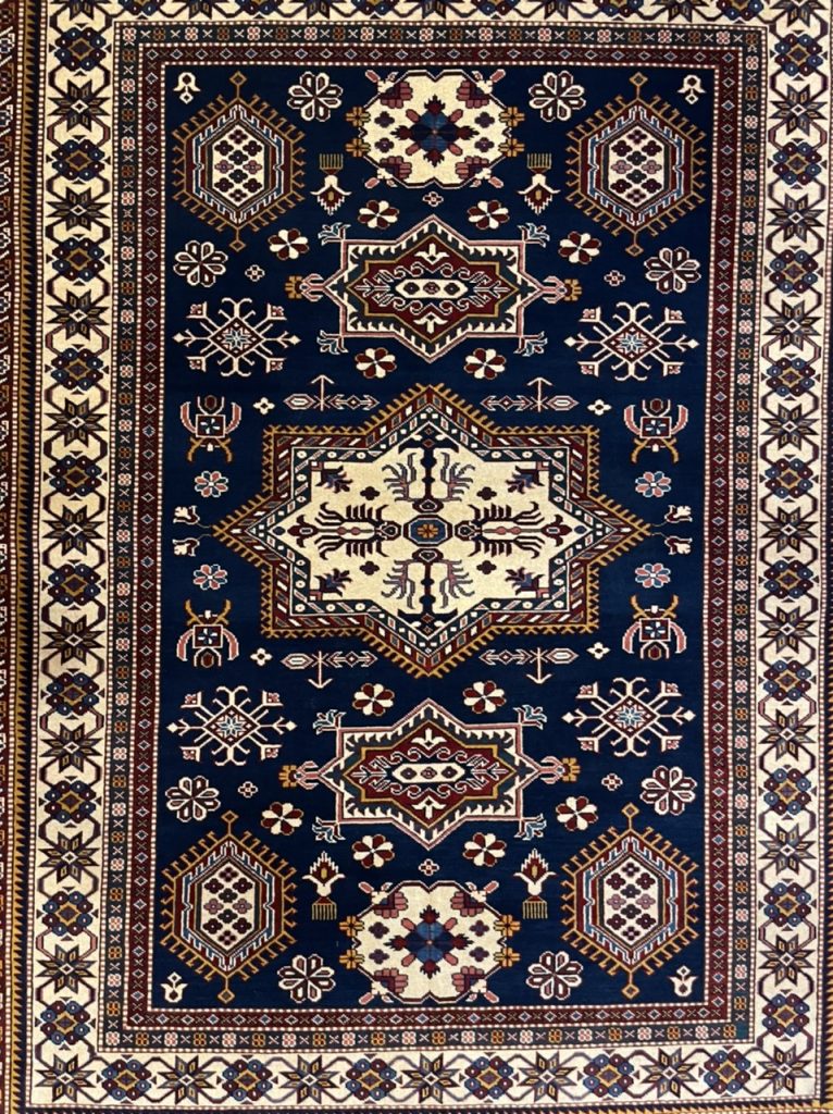 Super Fine Persian Kazak large wool rug size 203 cm. X 151 cm.