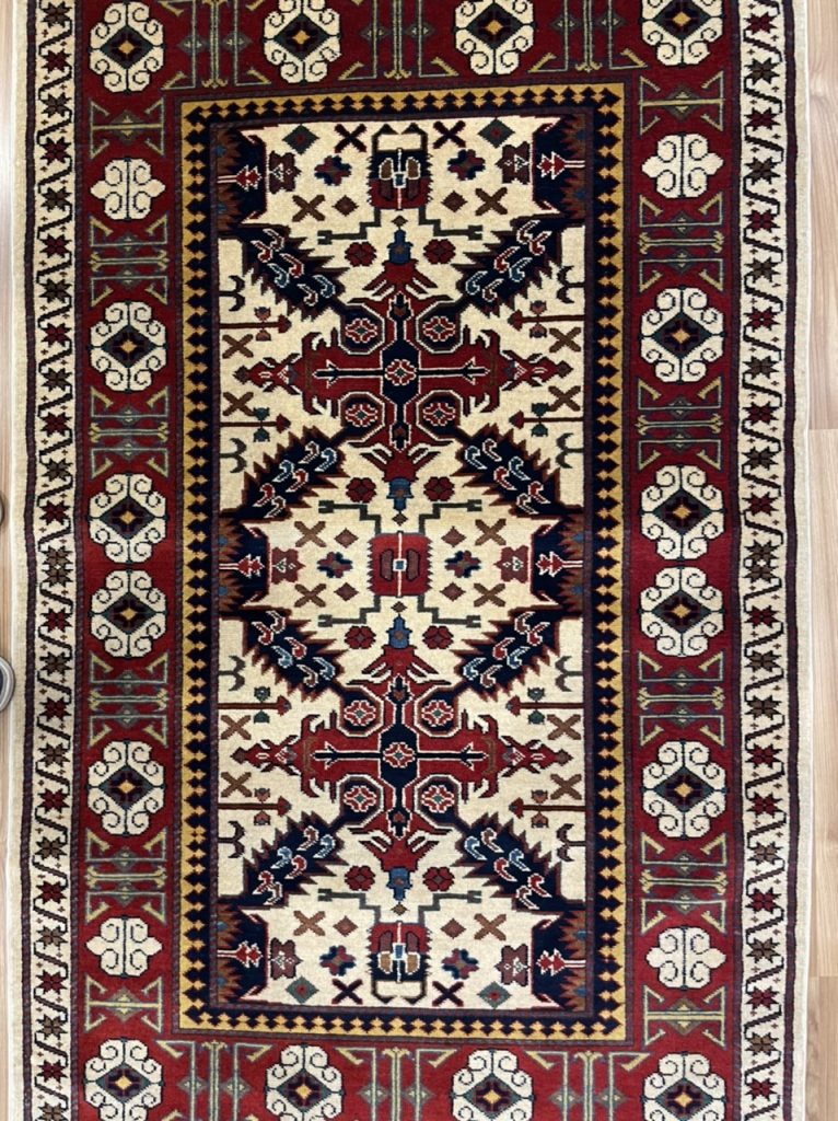 Super Fine Persian Kazak large wool rug size 156 cm. X 98 cm.